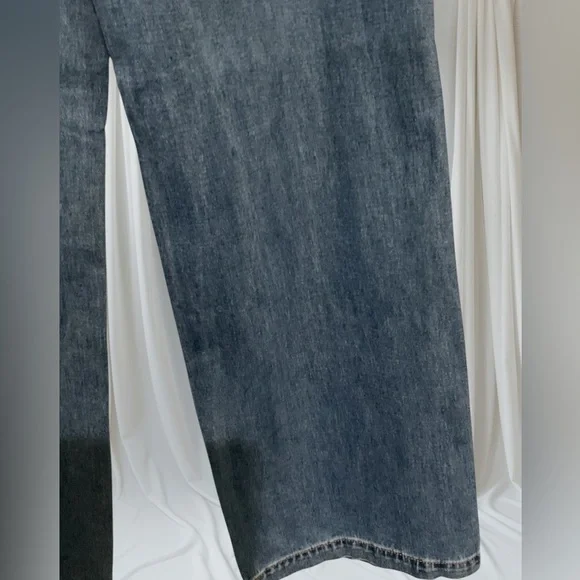 Von Dutch Wide Leg Dark Blue Denim Logo Patch Jeans RARE!! New with tags!! - Picture 10 of 10